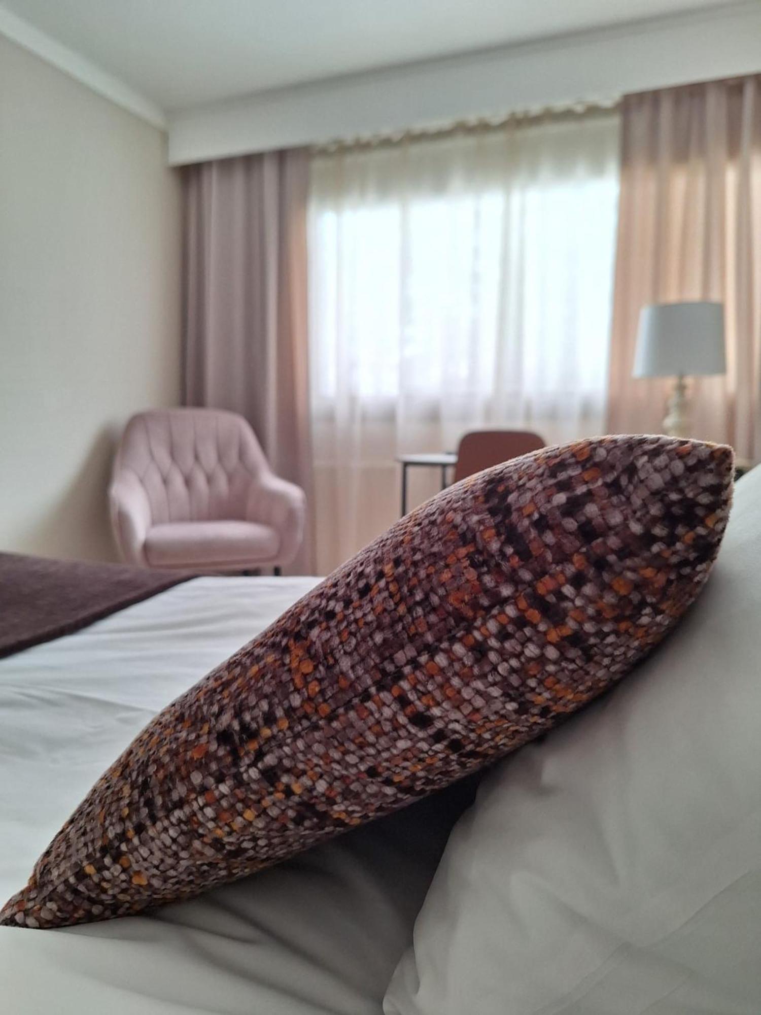 Kaeenpesae Hotel 3*